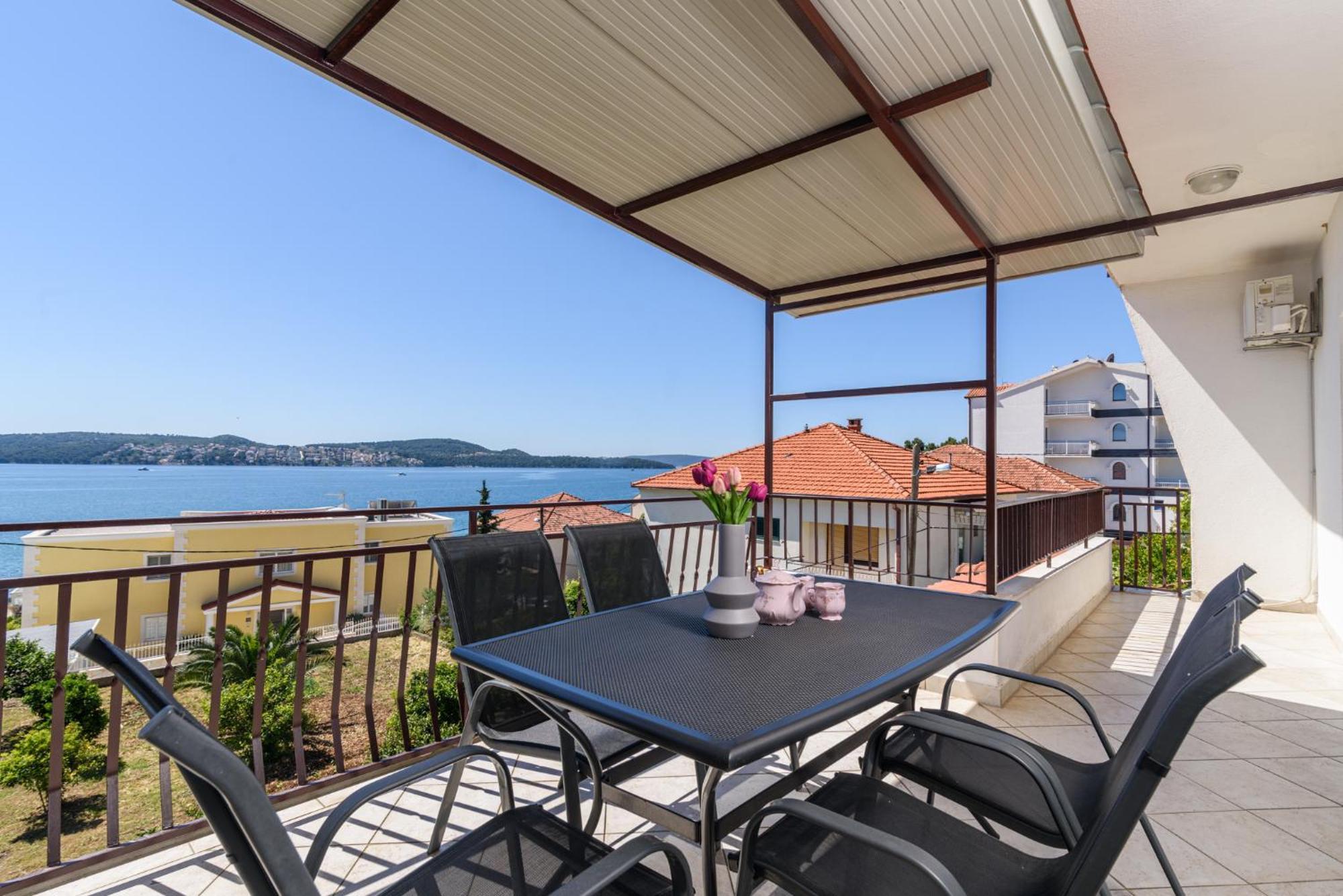 Apartments Villa Ivanka Trogir Exteriér fotografie